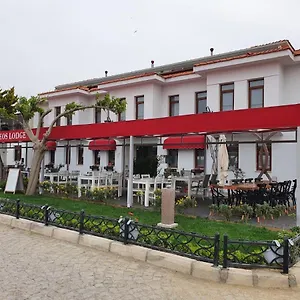 Teos Konukevi